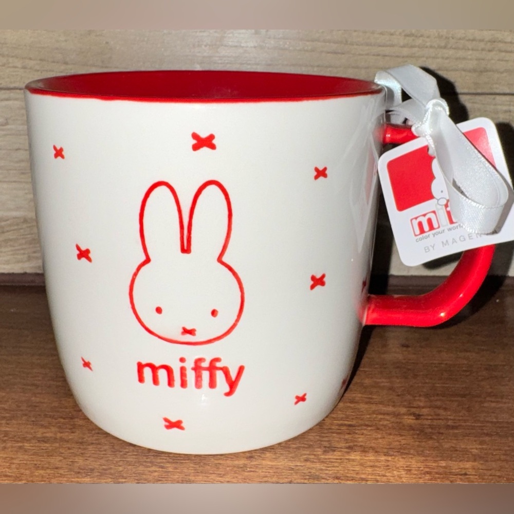 Cute 🥰 MIFFY by Magenta Red White Engraved Bunny Coffee Tea Mug 14 Oz NEW